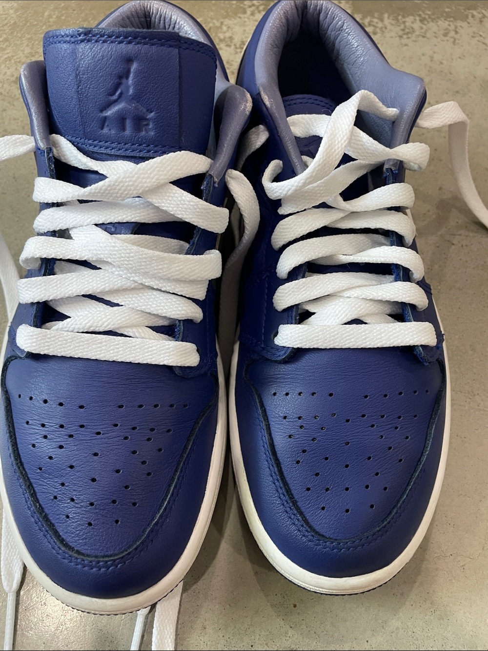 Nike Air Jordan 1 Low SE Deep Royal Blue White Women’s 7 DA8008-401 size 7 EUC - Picture 4 of 8